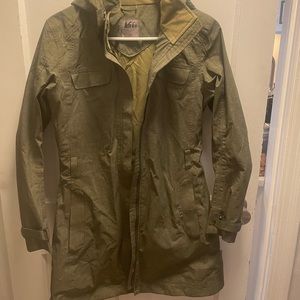 REI ladies rain jacket